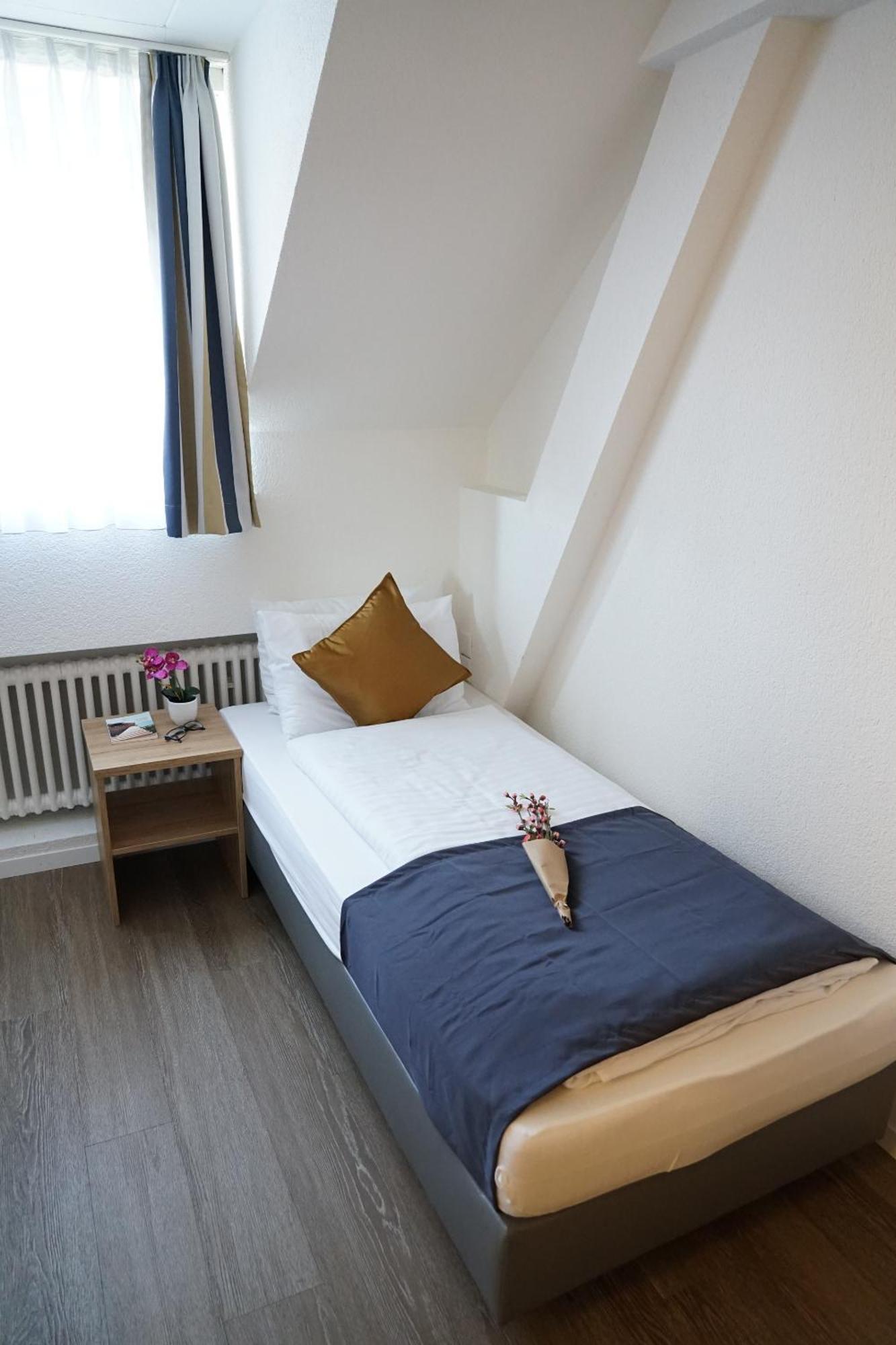 Perron 10 Centra Hotel ווינטרטהור מראה חיצוני תמונה